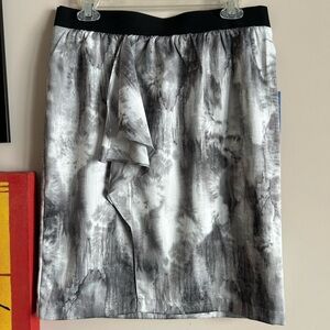 Vera Wang Black and Gray Pencil Skirt
